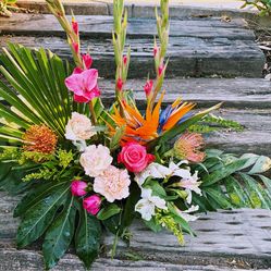 Fresh or Sustainable floral arrangements