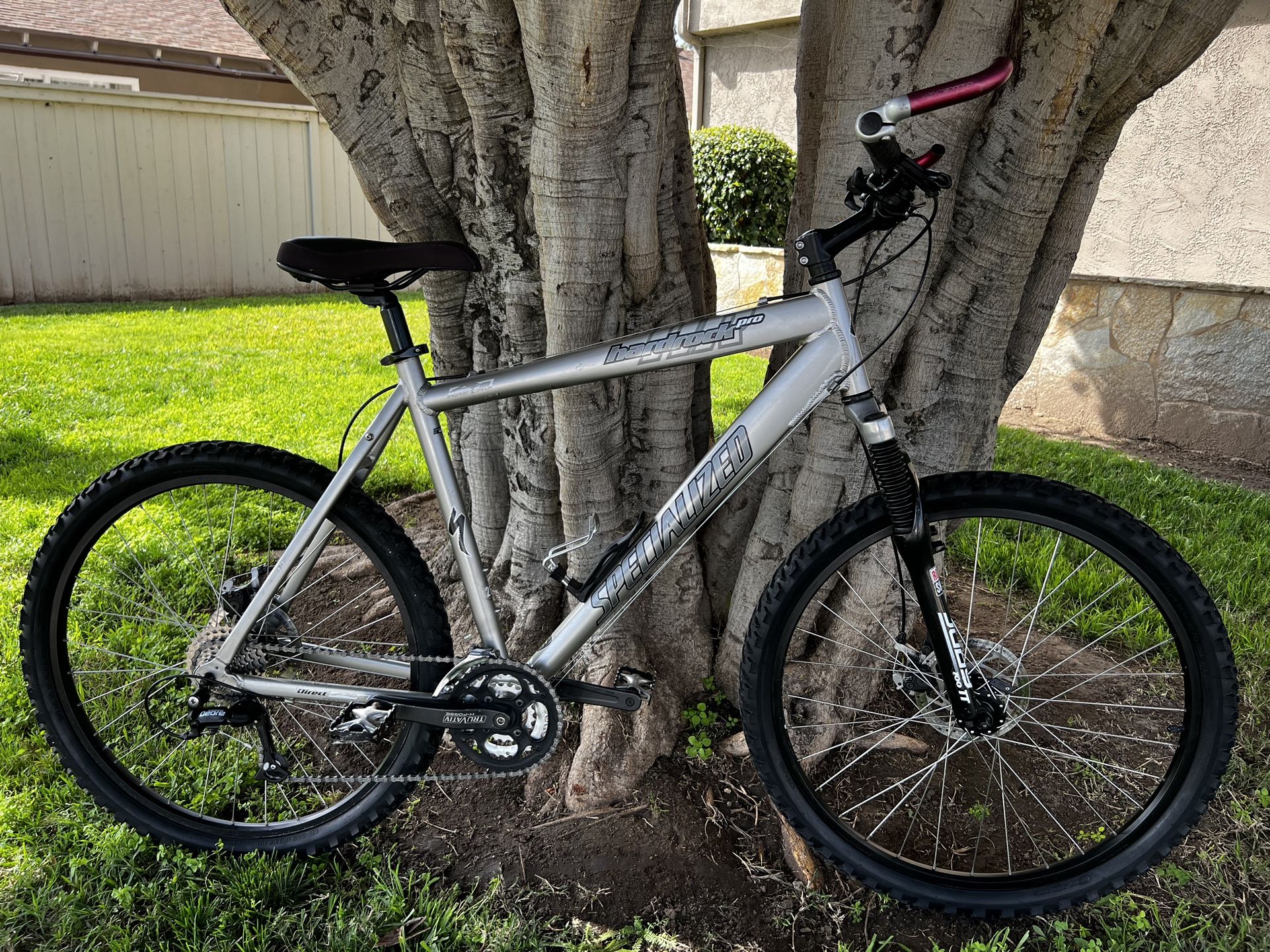 Specialized Hardrock Pro Mountain Bike 