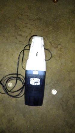 Car vac.