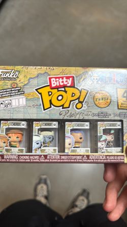 hyper rare chase mihawk 4 pack