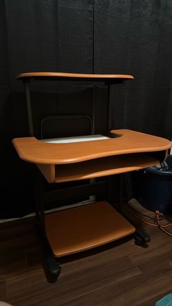 Computer Desk with Hutch & Keyboard Tray
