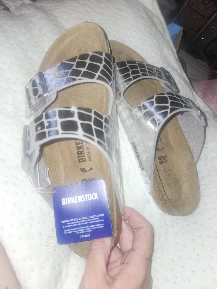 New Womens Birkenstocks Size 10