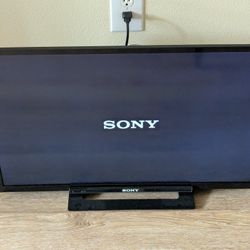 32 Inch Sony TV - Not Smart