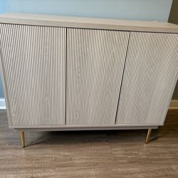 Buffet Table