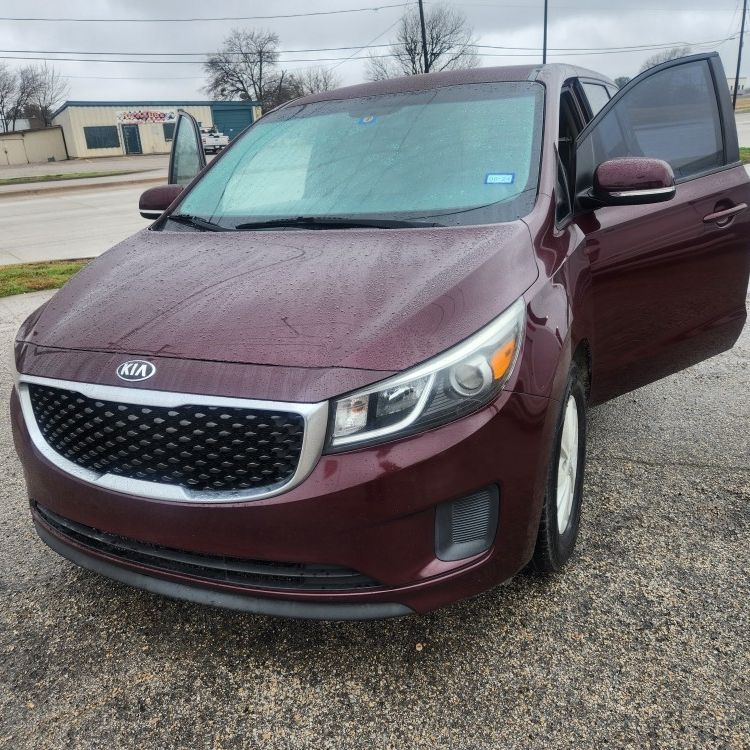 2016 KIA Sedona LX