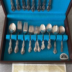 silver cutlery / Cubiertos De Plata 