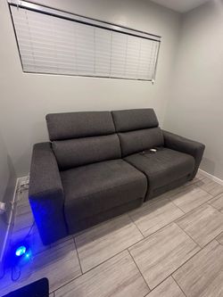 Electric Reclining Couch