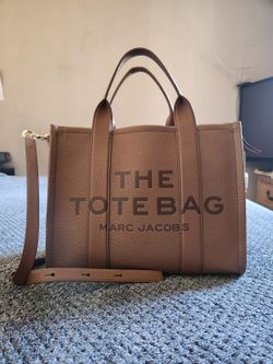 THE TOTE BAG MARC JACOBS