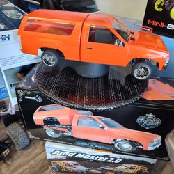 Nissan hardbody RC lowrider founders edition dancing bed RC truck