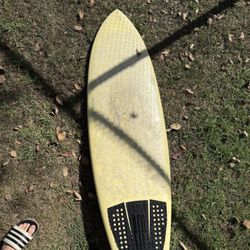Short Board 5’8 Fun