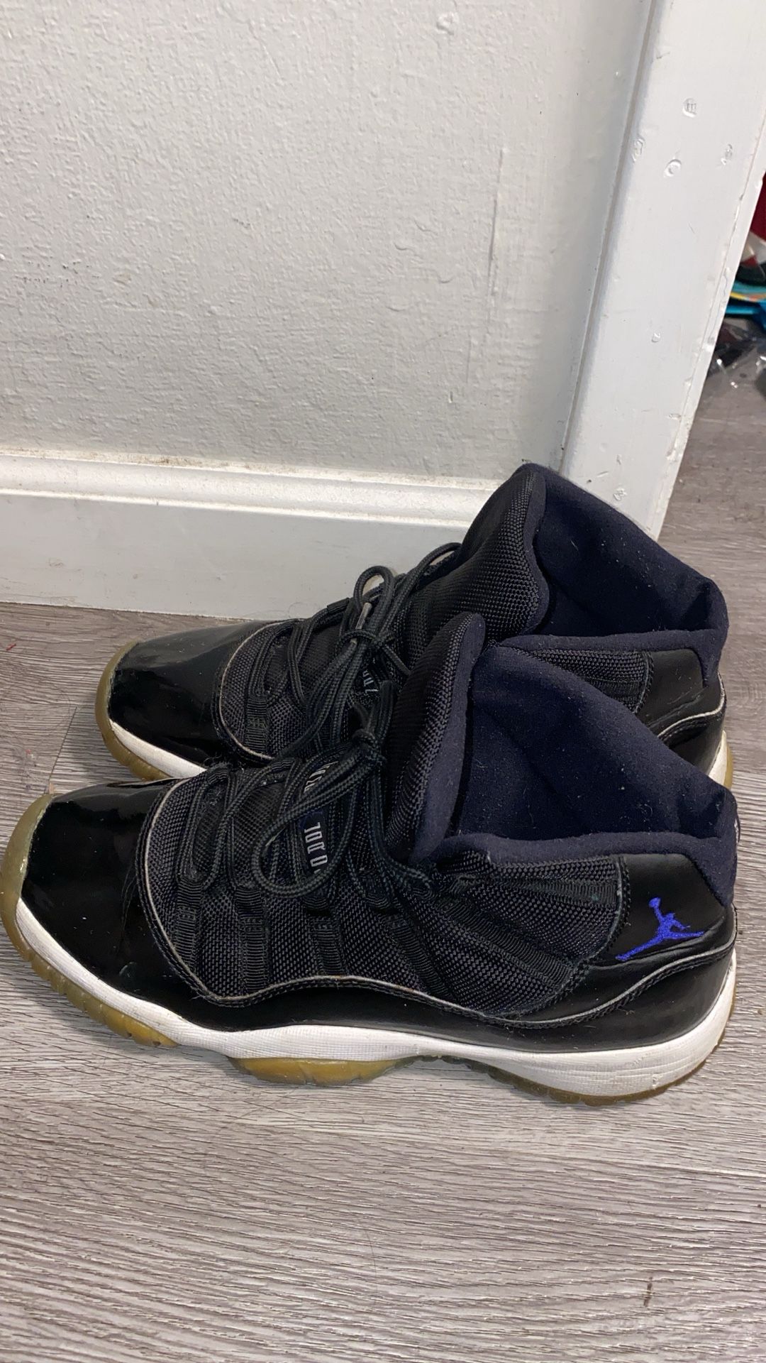 Jordan 11 Retro Space Jam (2009) Youth(READ DESCRIPTION)