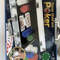 NEW 200 pc Poker Chip Set In Aluminum Case with Cards and Dealer Button include