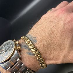 Gold Cuban Link Bracelet