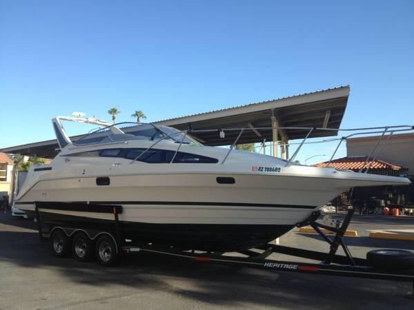 1995 Bayliner Ciera Sunbridge 28 FT Cabin Cruiser