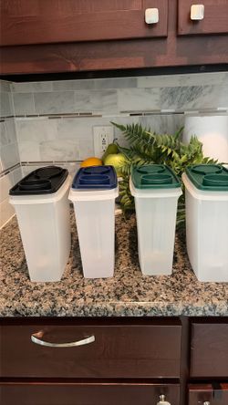 4 Sturdy Tupperware Cereal Boxes