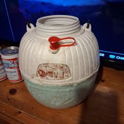 Igloo Coolers Vintage Frim 50s And 60s