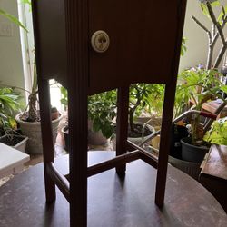 Beautiful Solid Cherry Wood Small End Table