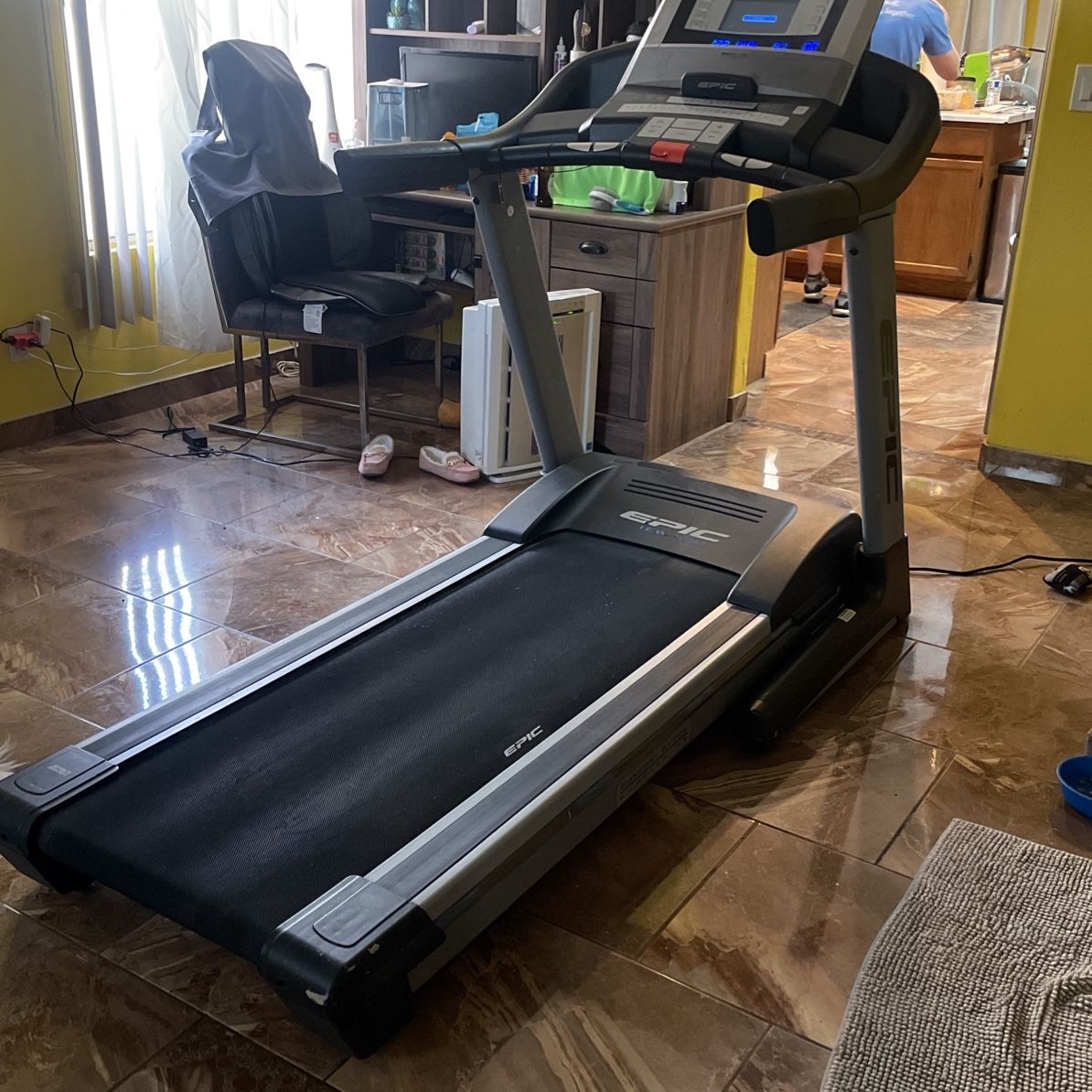 Epic view 550 treadmill review hotsell