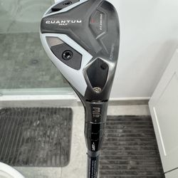 Callaway Quantum Max 3 Hybrid 19* Degrees