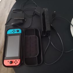Nintendo Switch 