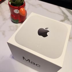 Brand New Apple Mac Mini M4 With Receipt