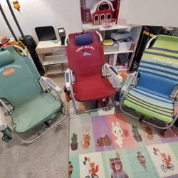 Tommy Bahama Folding Backpack Lounge Chairs With Built In Storage Area & Cooler