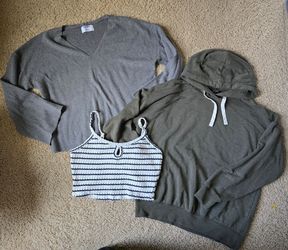 Womens clothes size Med