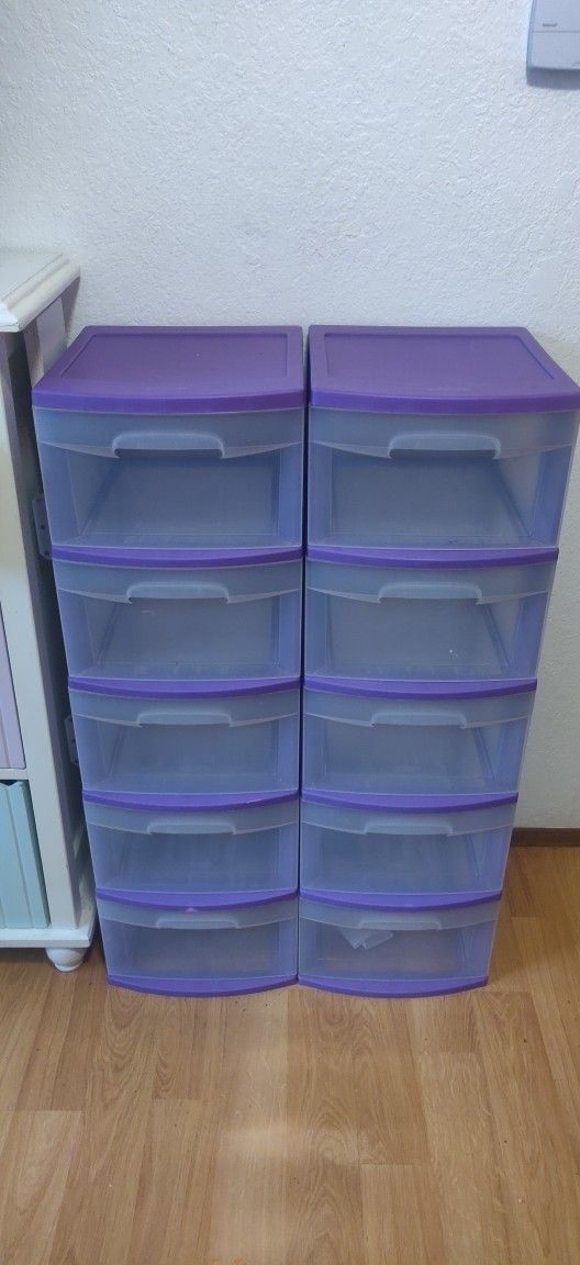 Sterilite Plastic Drawers/Storage