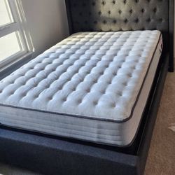 Silly Posturepedic Full-Size box mattress and frame