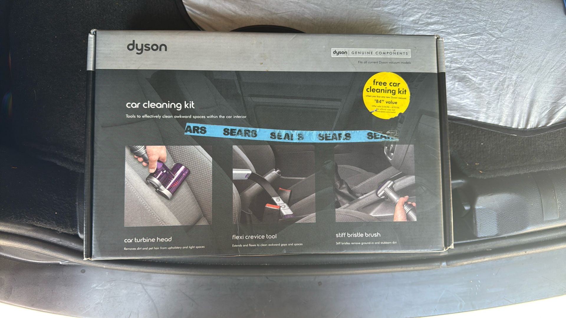 Dyson Car Cleaning Kit