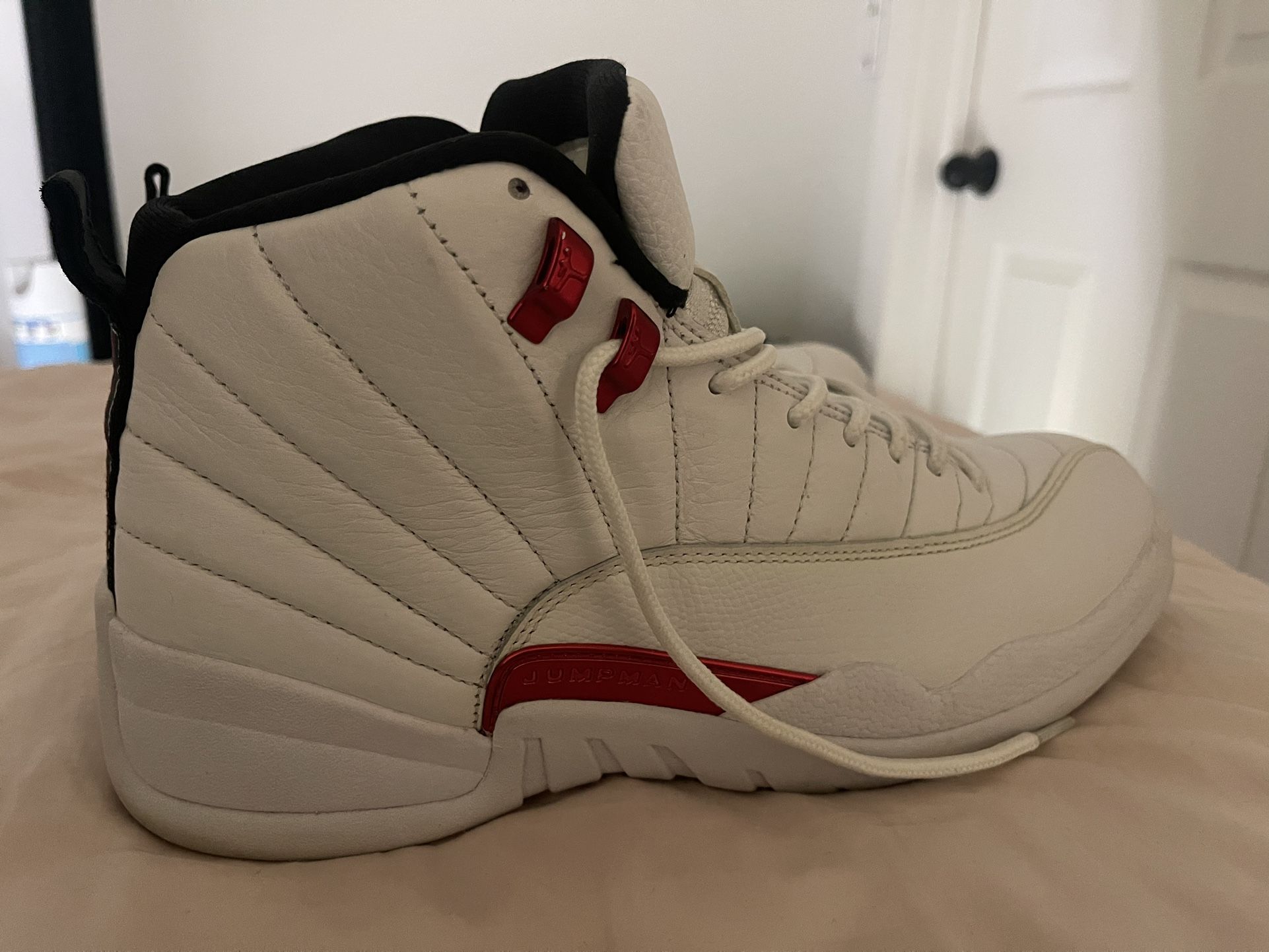 Jordan 12 White