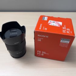 Sony FE 35mm F1.8 Lens