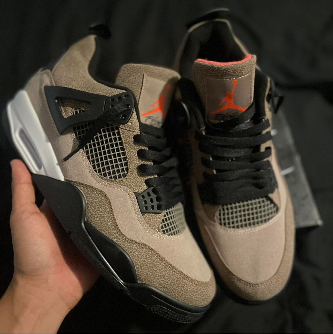 JORDAN 4 TAUPE HAZE