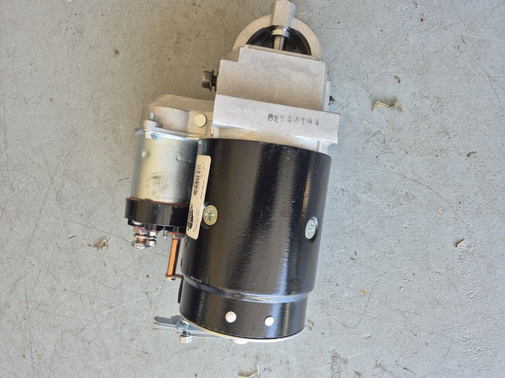 Brand NEW starter for Chevy 350