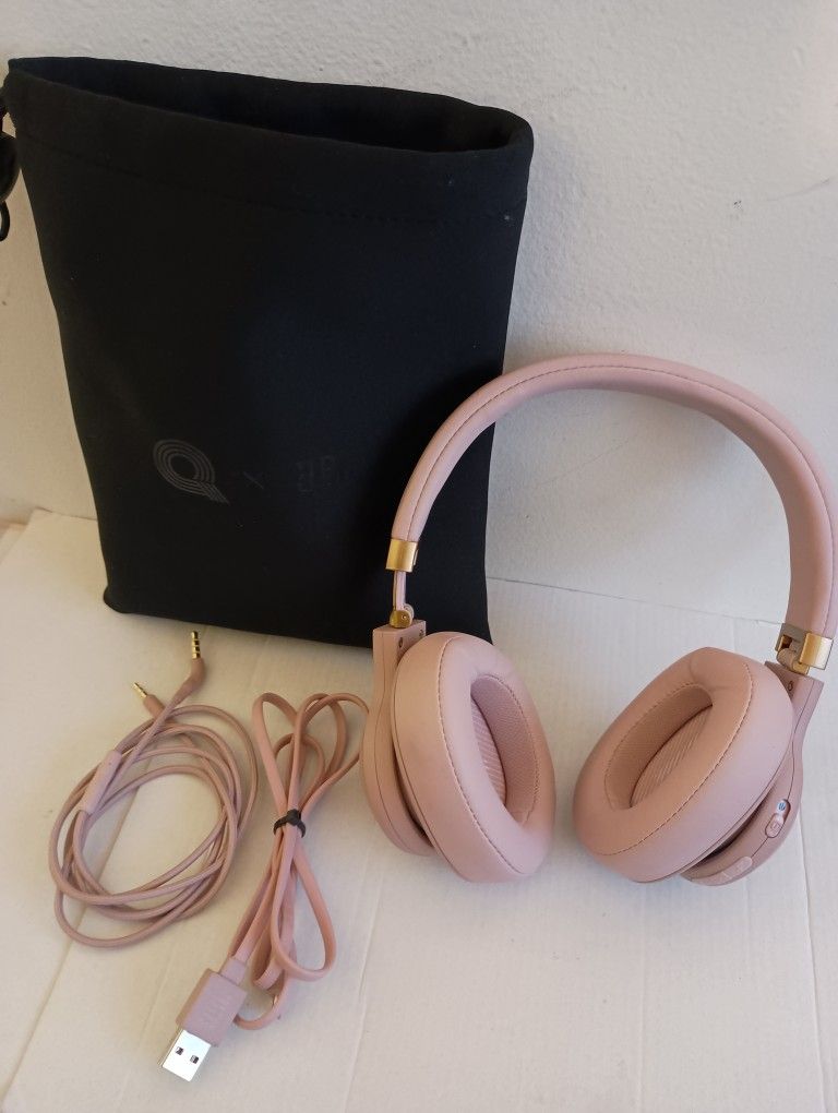 JBL E55BT Quincy Edition wireless over Ear headphones Rose Gold