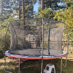 Trampoline 