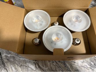 LED Bulb 9Watt PAR30 bright white 3000K 75 Watt