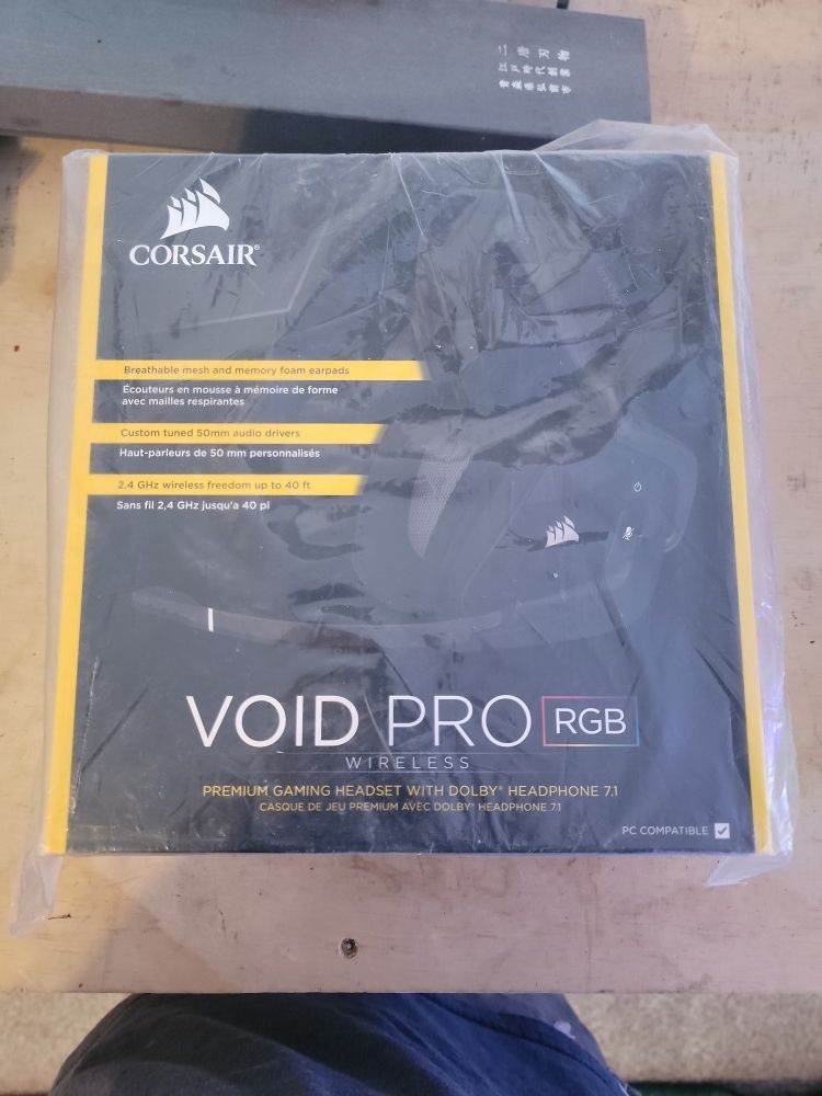 Corsair Void Pro RGB Wireless Headset For PC