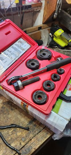 Greenlee slugbuster Knockout set equivalent Gardner Bender set