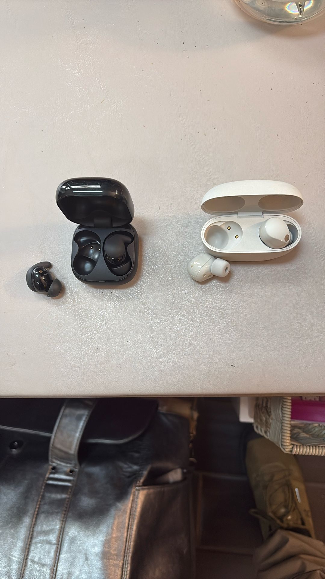 Somy Bluetooth Earbuds 2 pairs never used