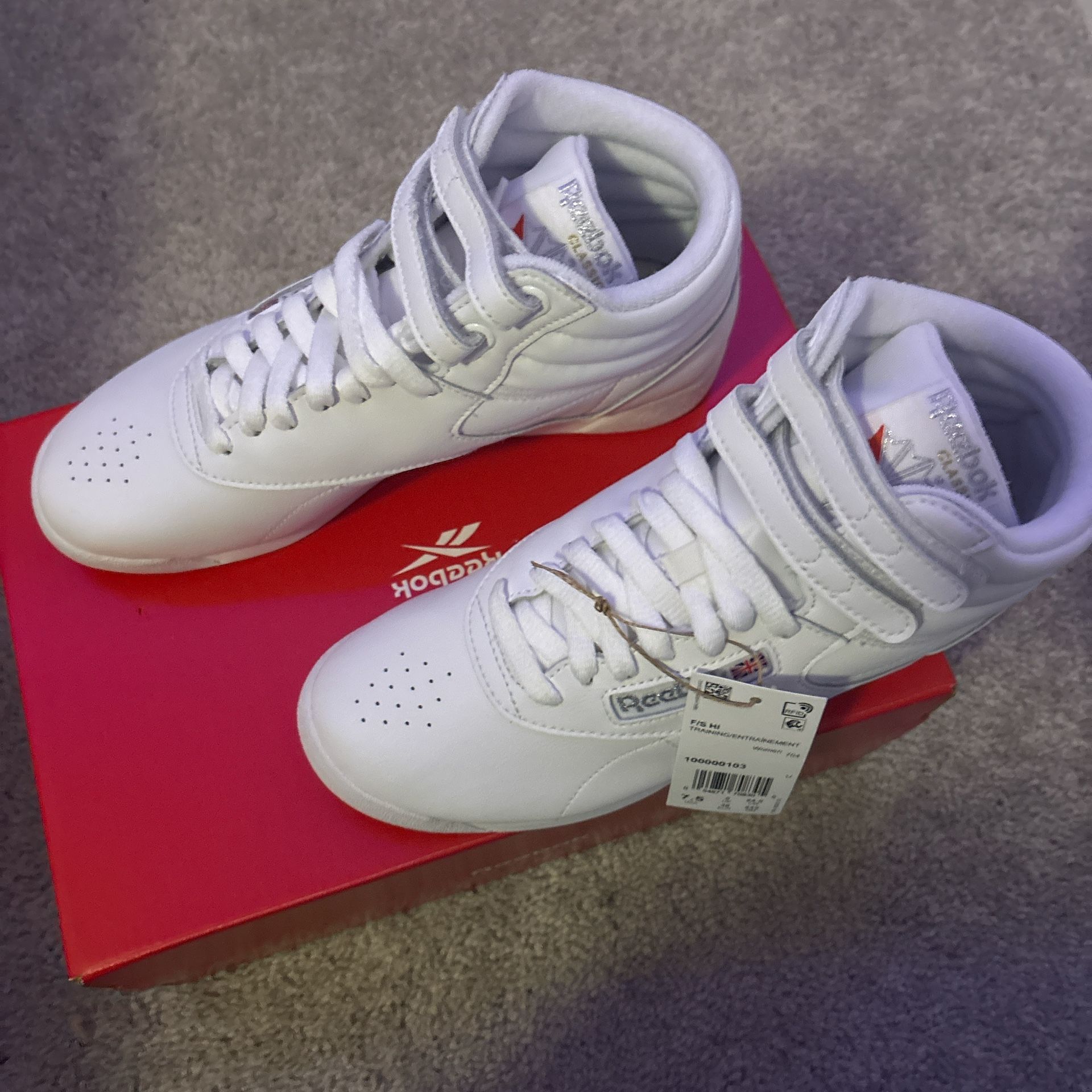 Reebok Cheer Shoes High Top Size 7.5