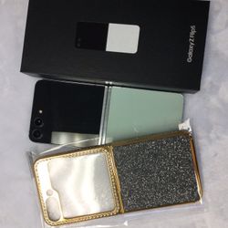 Galaxy  Flip5 256GB UNLOCKED, LOWEST WHOLESALE PRICES
