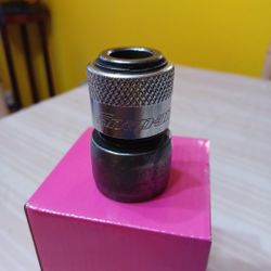 SNAP-ON   AIR  HAMMER   QUICK   RELEASE   COUPLER 