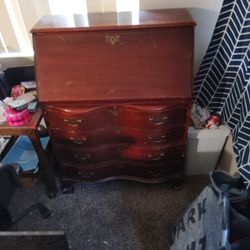 Antique Mahogany Governor Winthrop Drop Front Clawfoot Desk Circa 1940's