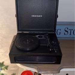 Crosley vinyl record Player & Bluetooth Speaker In One