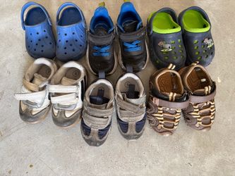 Toddler Shoes Size 5 ($10 for 6 pairs)