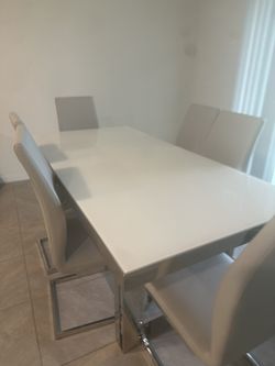 Dining Set