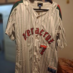 Mens Veracruz baseball jersey