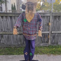 Halloween Electronic Scarecrow 