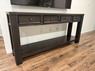 Side table/ TV council